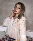 Анкета проститутки Риана - метро Чертаново Центральное, возраст - 25